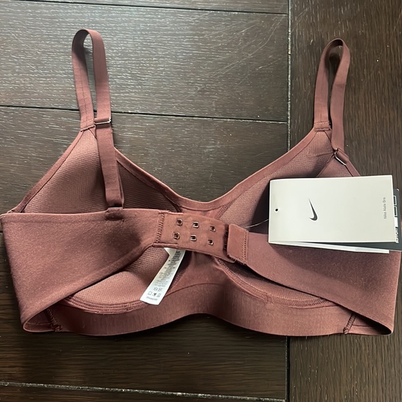 NEW! NWT Nike Alate Bra, XS (A-C) - Picture 2 of 3